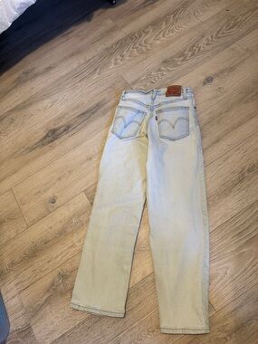 Levi’s Ribcage Straight Ankle Light Wash Jeans